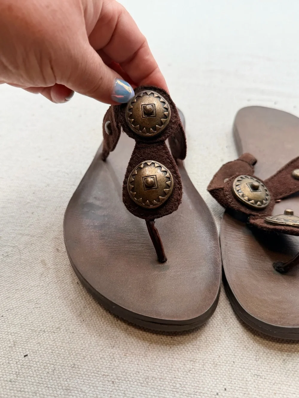 Mossimo Brown Leather Thong Sandals with Button Accent